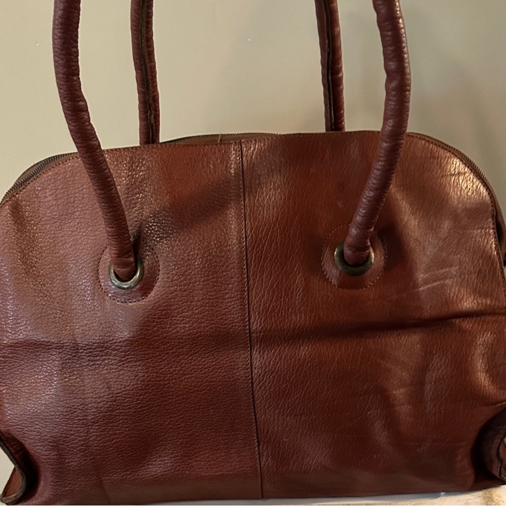 Chic Brown Leather Shoulder Bag